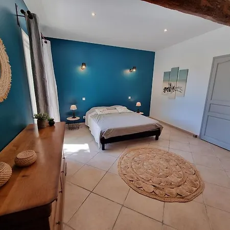 Authentique Mas Provencal Entre Et Camargue Prázdninový dům *