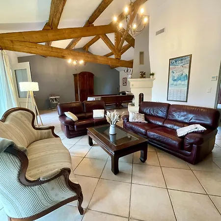 Authentique Mas Provencal Entre Et Camargue Holiday home